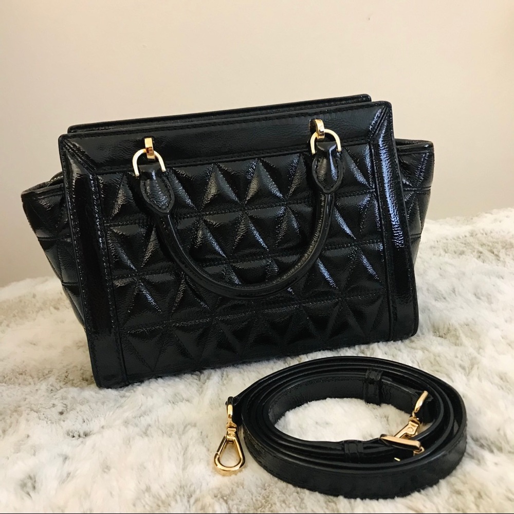 Michael Kors - Picture 3 of 4